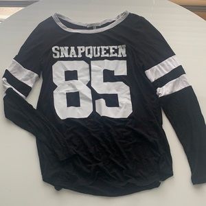 Snap Queen Long-Sleeve Varsity Tee